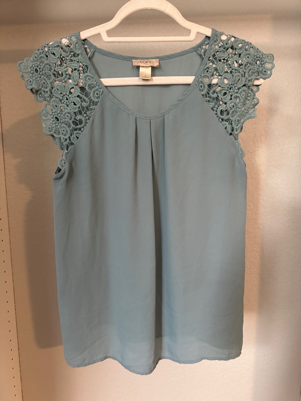 LOFT Blue Lace Cap Sleeve Shell